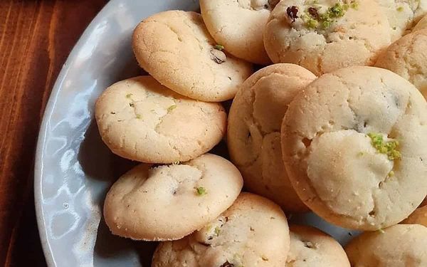 دوره آموزشی پخت انواع مختلف شیرینی یزدی